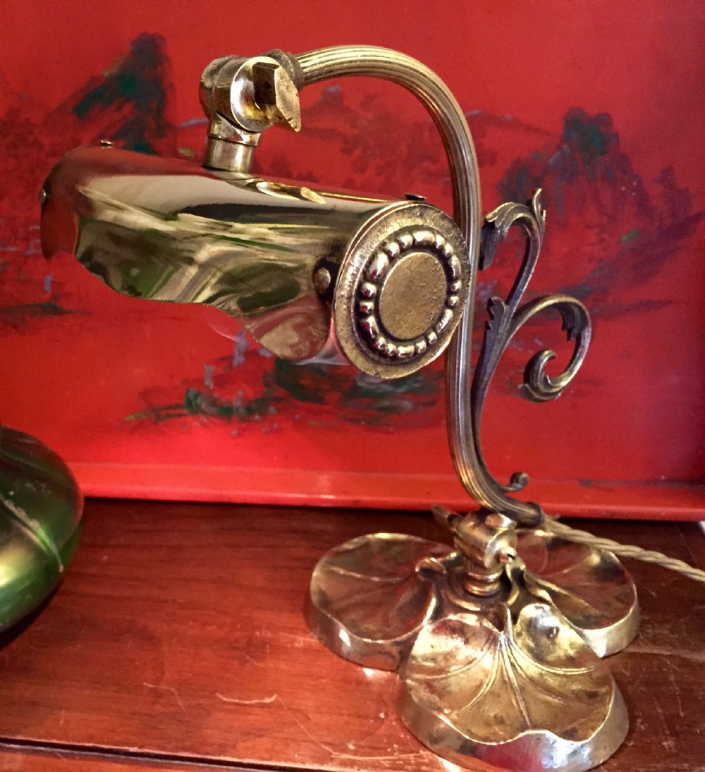 traditional 1900 notary desk lamp