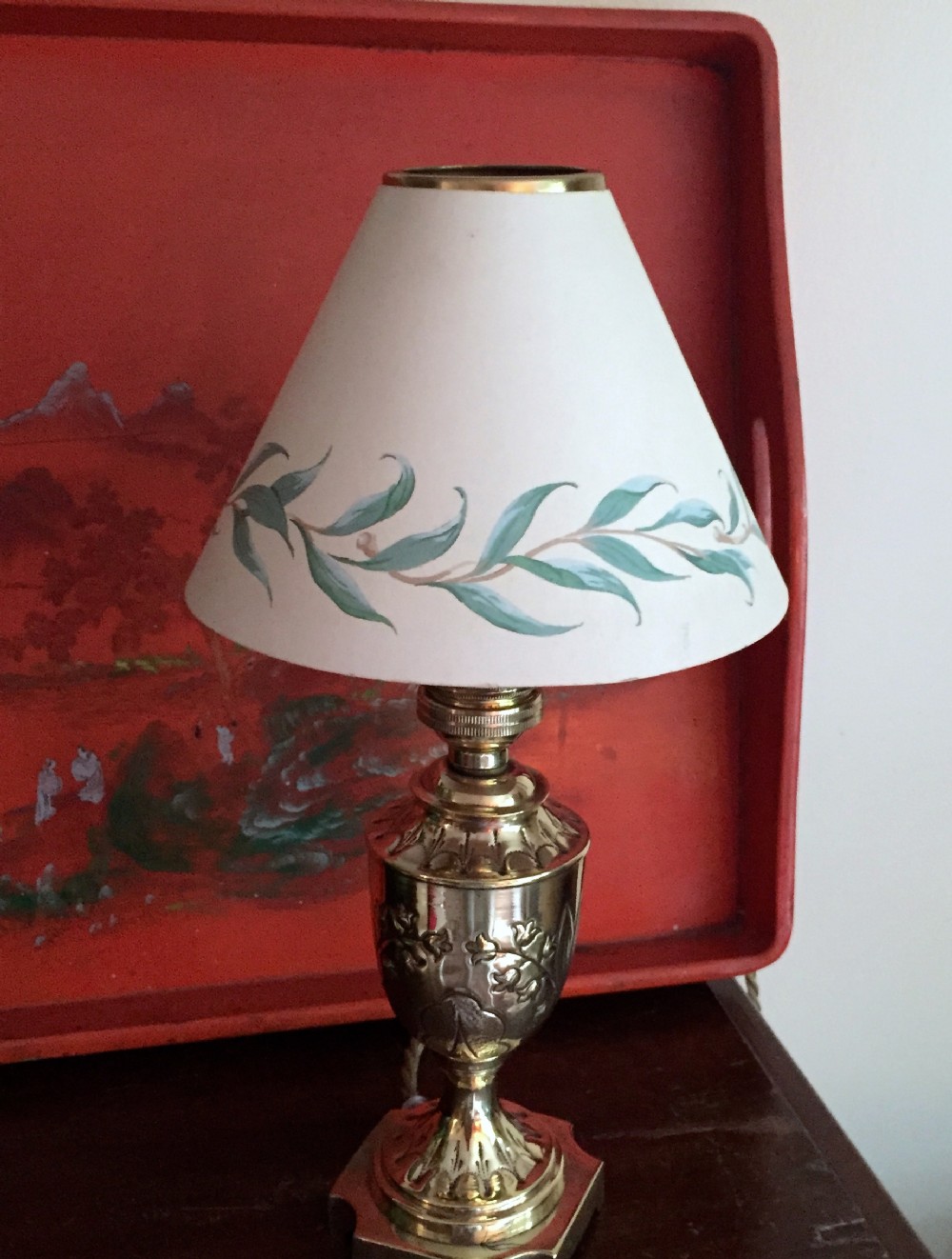 compact 1920 brass etched bedside boudoir lamp